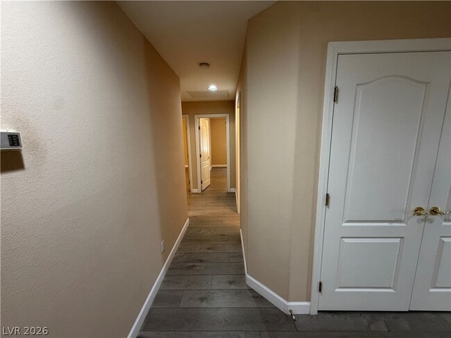 Building Photo - 2381 Goldfire Cir