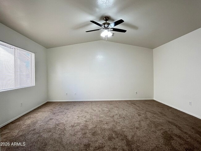 Building Photo - 3809 W Oregon Ave