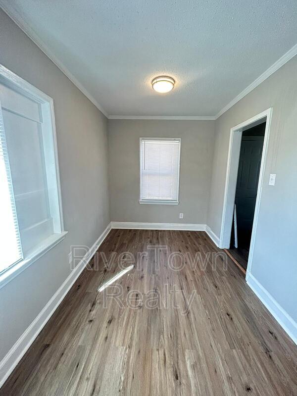 Building Photo - 2142 Henry Cir