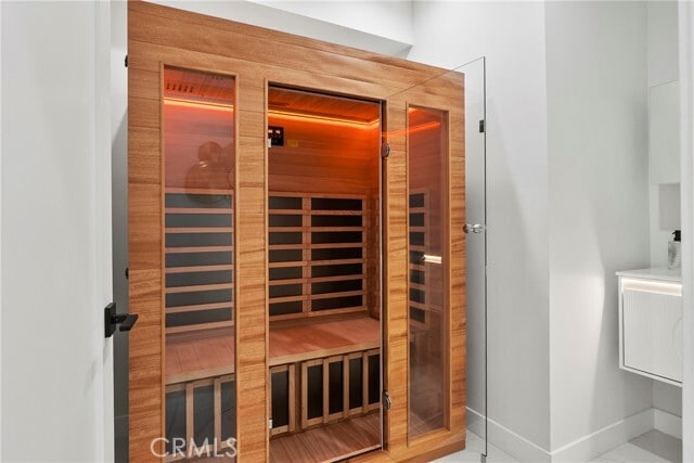 Building Photo - 5965 Nora Lynn Dr