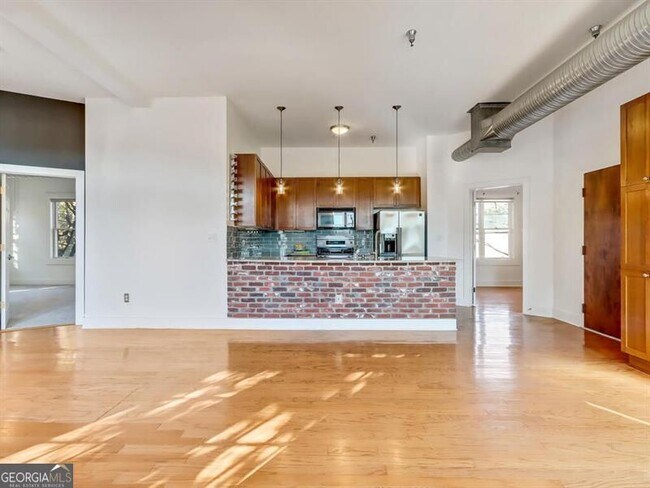 Building Photo - 1158 Ponce De Leon Ave NE