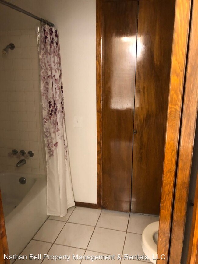 Building Photo - 3 br, 2 bath House - 3465 Fargo Dr