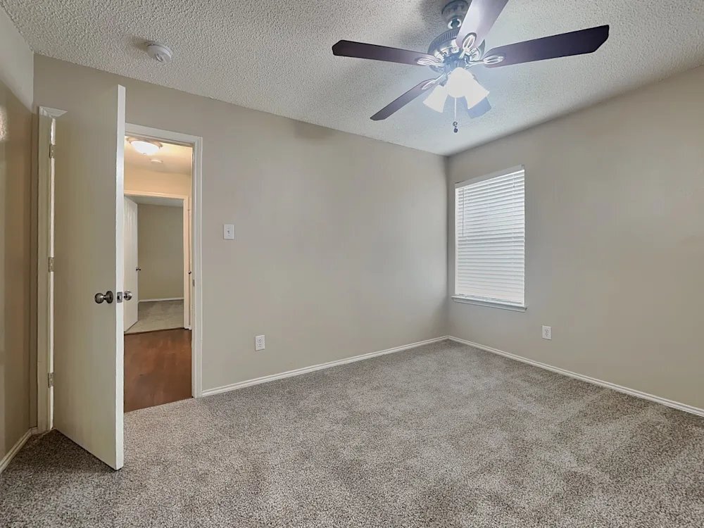 Building Photo - 8004 Mourning Dove Dr
