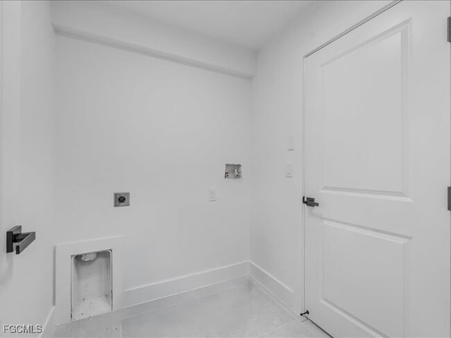 Building Photo - 741 Boulogne Ct