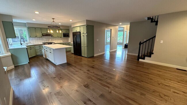 Building Photo - Exquisite 3 Bedroom, 3 Bath Home for Rent ...