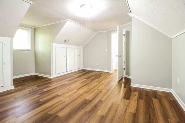 Building Photo - 402 Roosevelt Dr