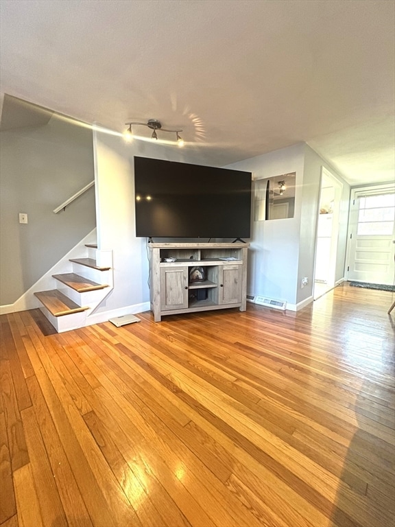 Building Photo - 41 Regency Dr