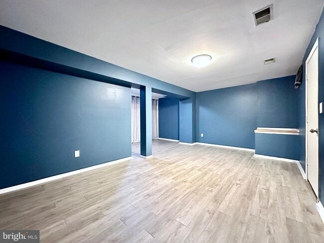 Building Photo - 1351 St Francis Rd