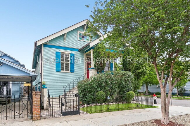 Building Photo - 1539 N Prieur St