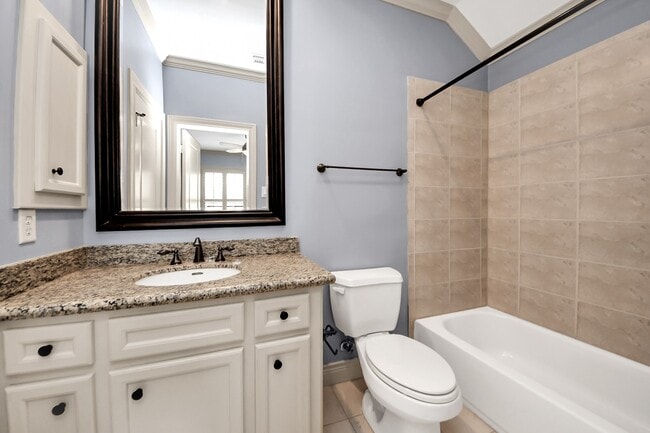 Building Photo - 1434 Wichita St