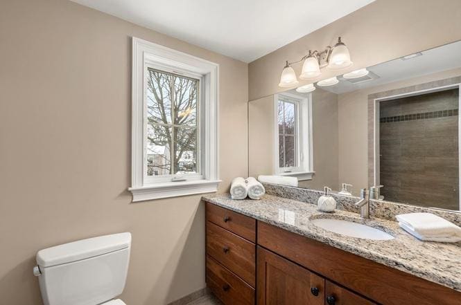 Building Photo - 22 Myrtle St