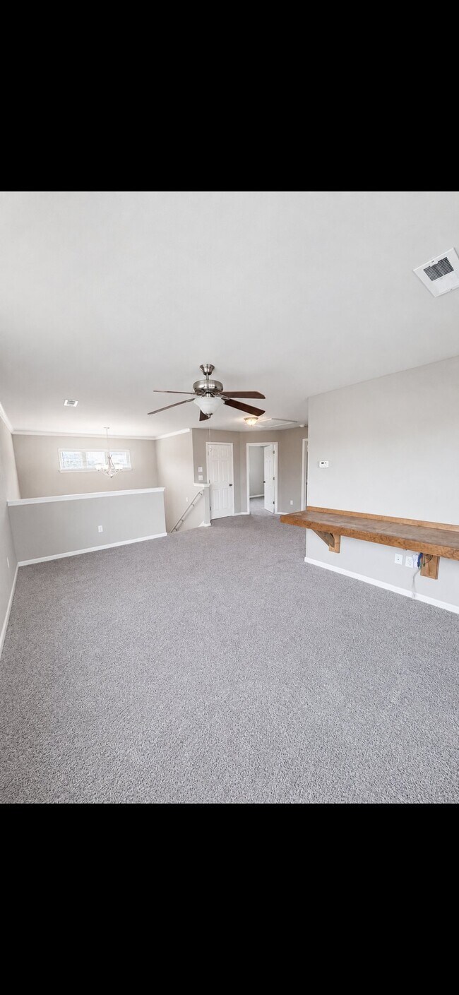 Building Photo - 1230 Littlewood Cove