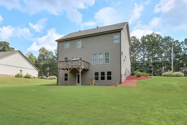 Building Photo - 4688 Cantrell Rd
