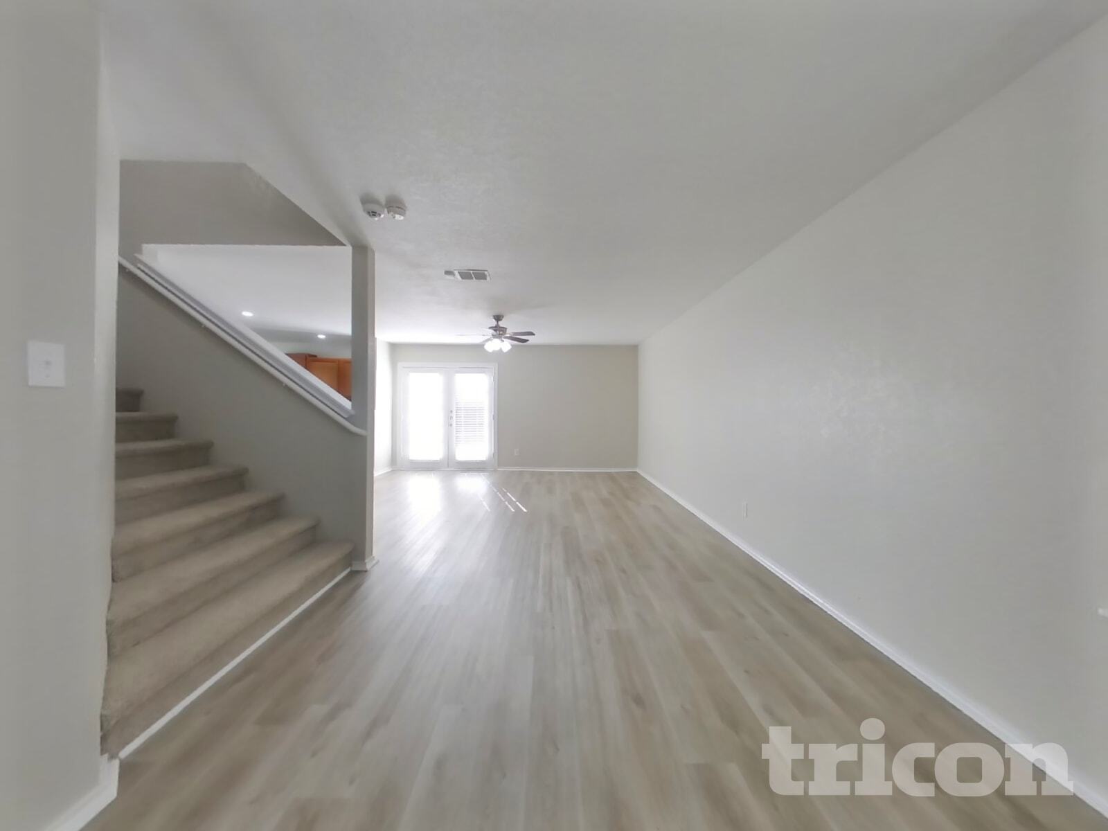 Building Photo - 5003 Mustang View