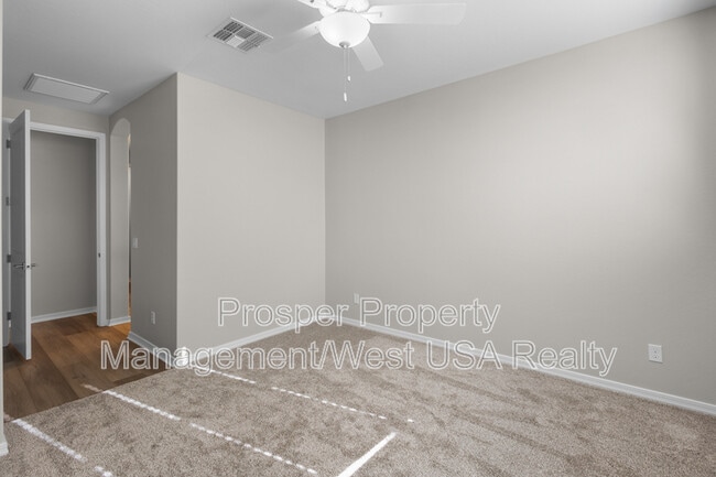 Building Photo - 24094 N 162nd Ln