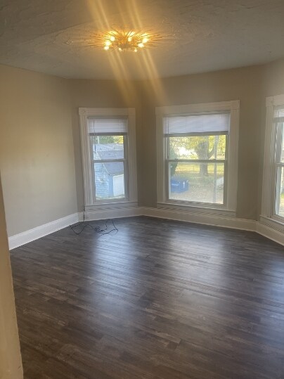 Building Photo - 4233 Holt Rd