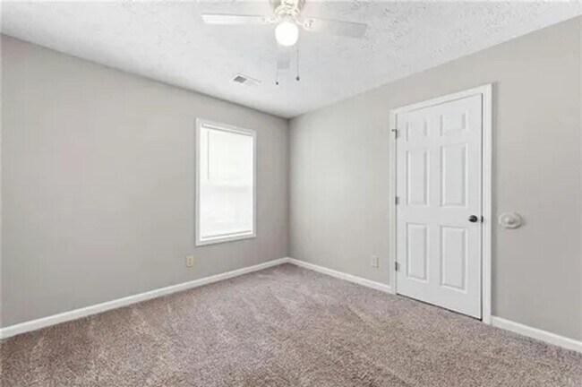 Building Photo - Charming 3BR House in Woodstock