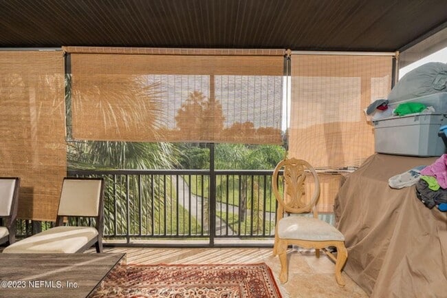 Building Photo - 6619 La Mirada Dr W