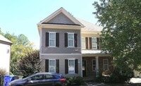 Building Photo - Great home in Chapel Hill!