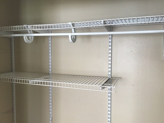 Building Photo - 1428 Abberton Dr