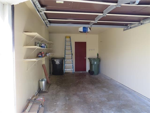 Building Photo - 1520 Creek Bank Ln