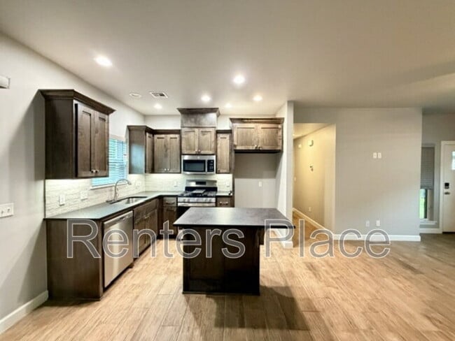Building Photo - 29035 East 153rd St S