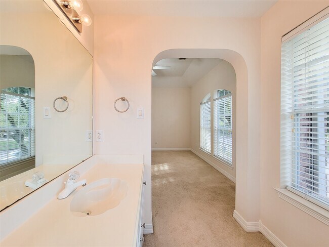 Building Photo - 5306 Pebble Way Ln