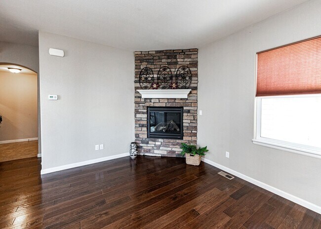 Building Photo - Westside home in Desirable Gold Hill Mesa ...