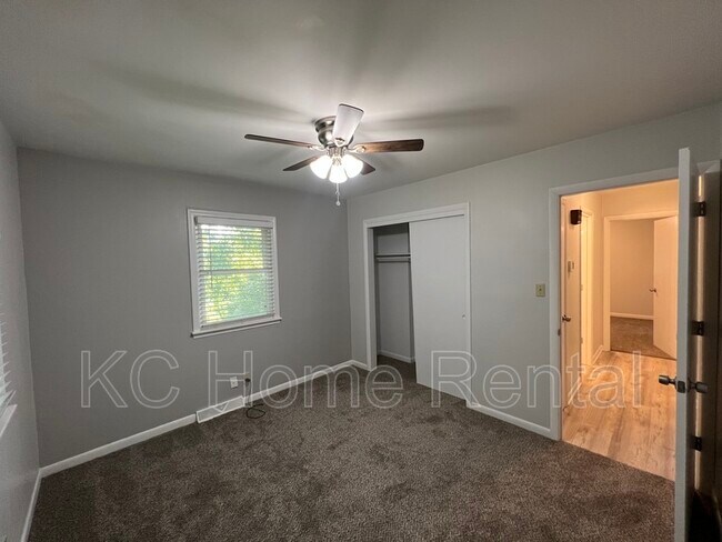 Building Photo - 506 Santa Fe St