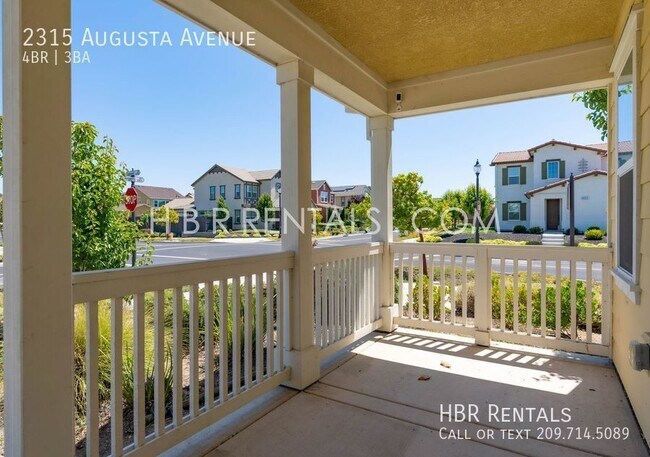 Building Photo - Ellis Community - Four Bedroom Home Over 3...