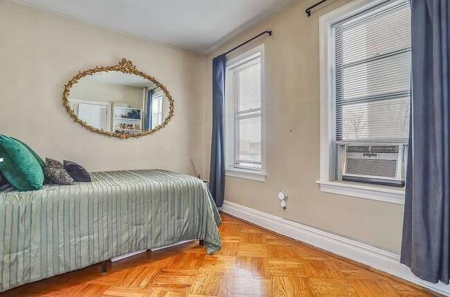 Building Photo - 100 Prospect St