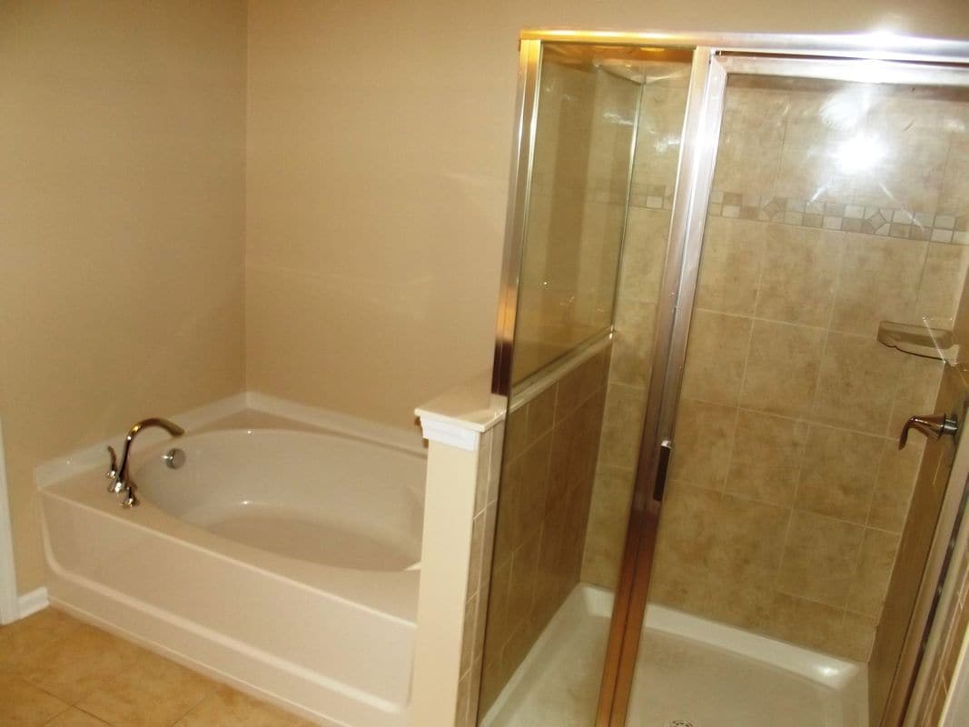 Building Photo - 9982 Evergreen Terrace Drive