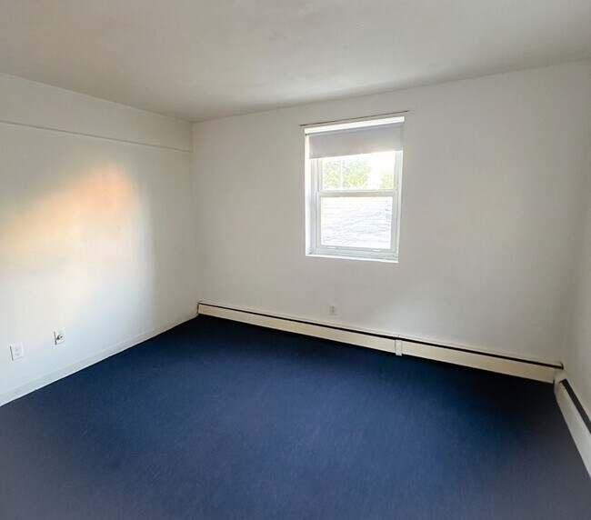 Building Photo - 122 Decatur St