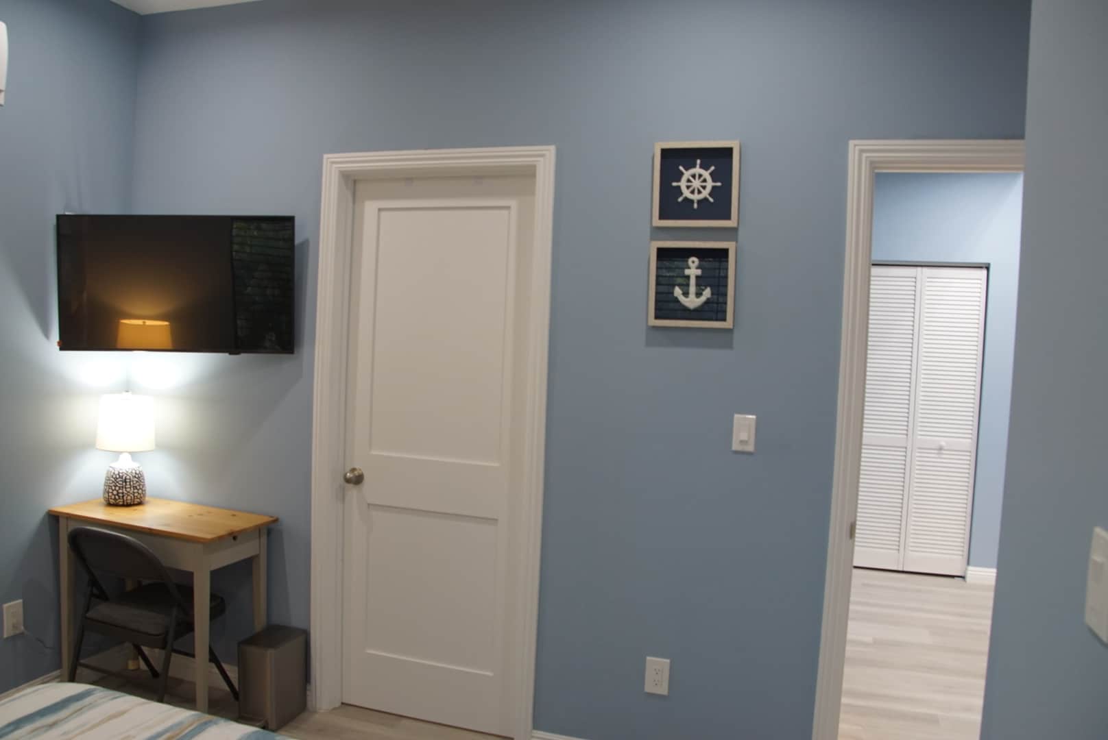 Building Photo - 1850 Lees Ave