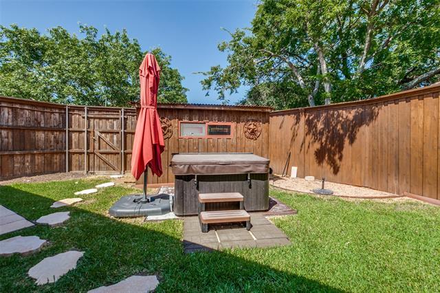 Building Photo - 2514 Golden Oaks Dr