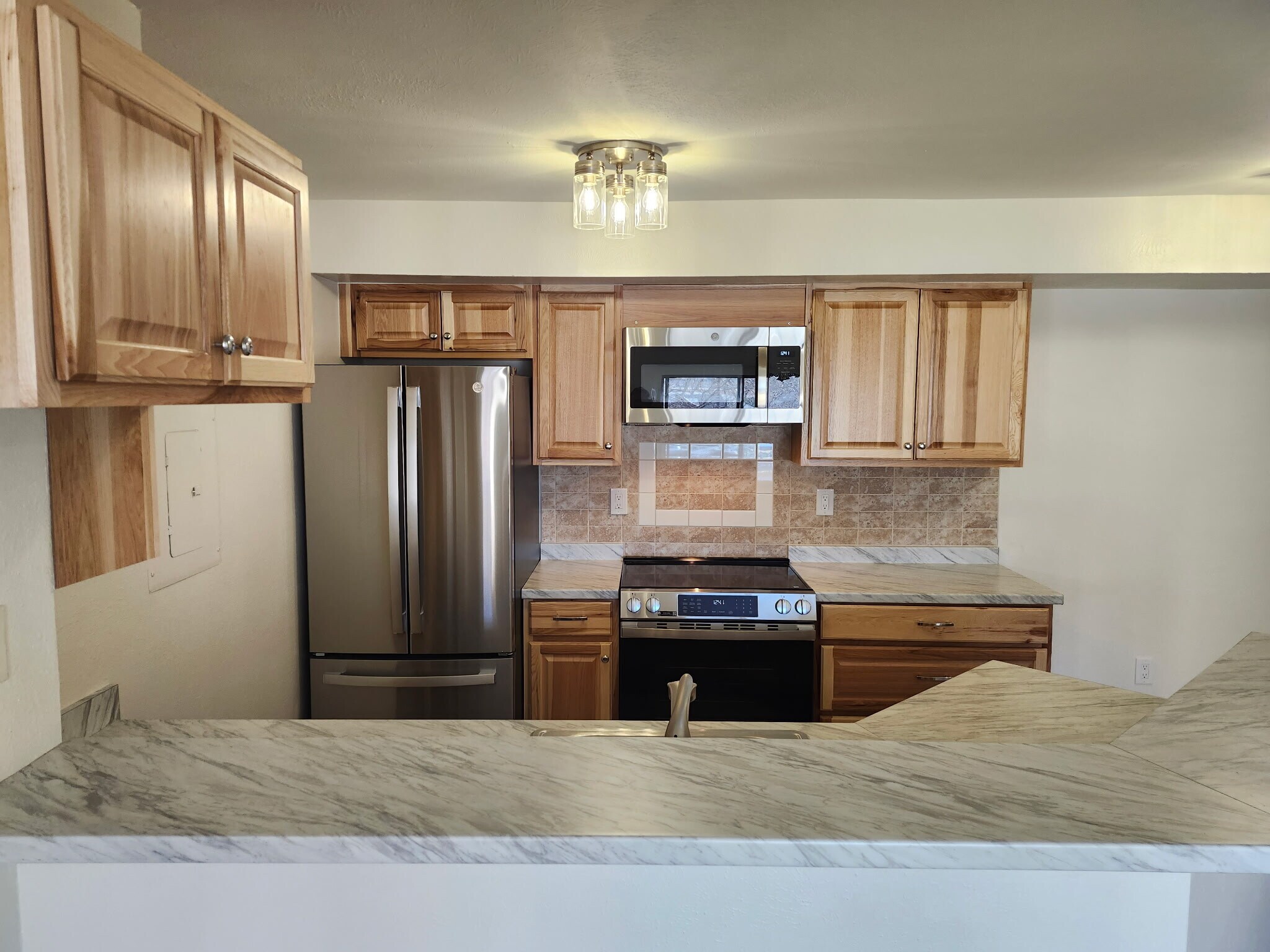 Building Photo - 20 S Boulder Cir