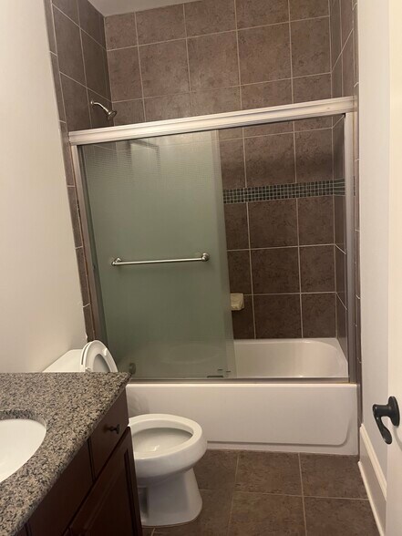 Building Photo - 4040 Felton Cir