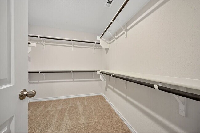 Building Photo - 9931 Bratten Rise
