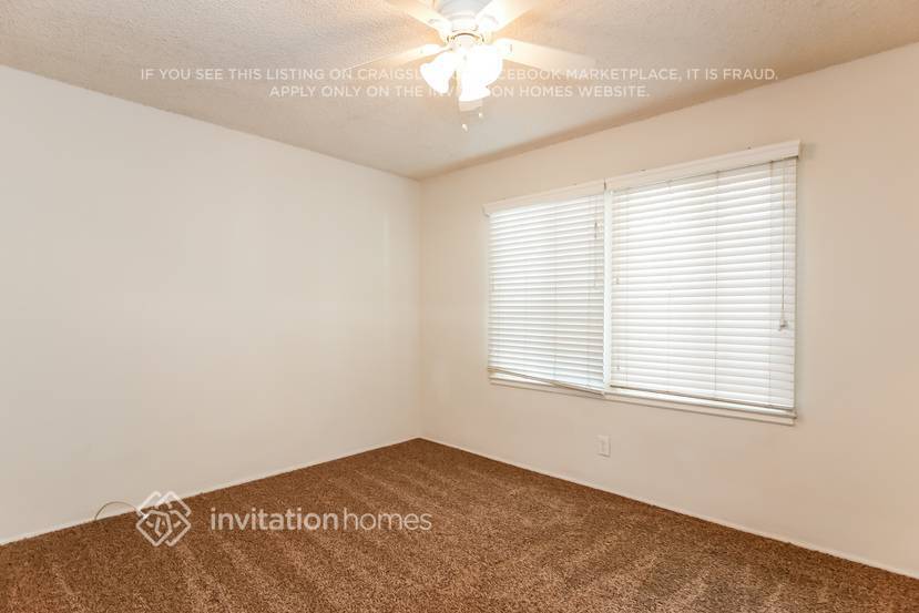 Building Photo - 13403 Traub Ave