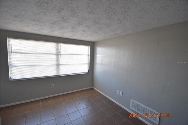 Building Photo - 3518 Umber Rd