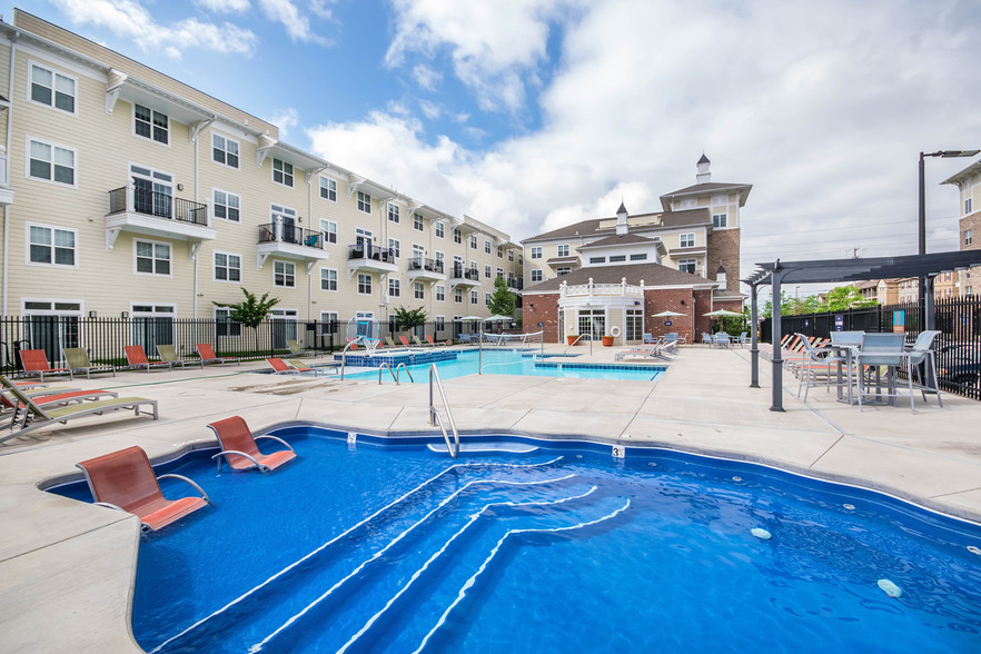 Pool and hot tub - The Wyatt