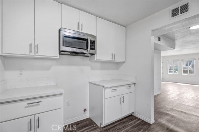 Building Photo - 10523 Haas Ave