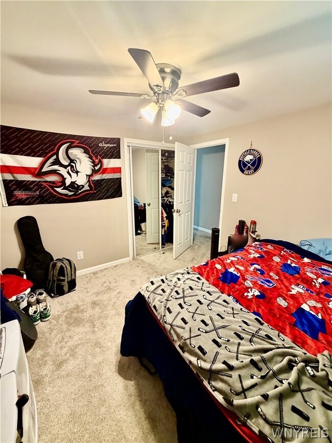 Building Photo - 260 Argus Dr