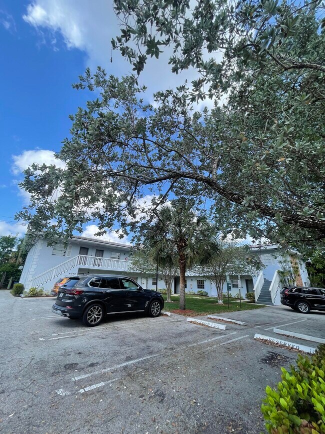 4140 Woodside Dr 4140 Woodside Dr Coral Springs FL 33065 Apartment
