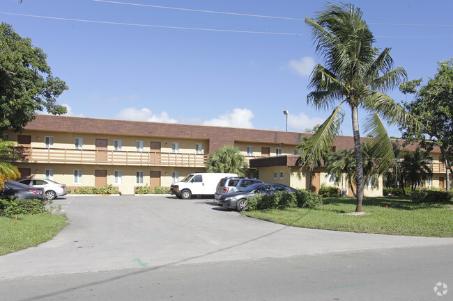 Building Photo - Avondale Gardens Apartments