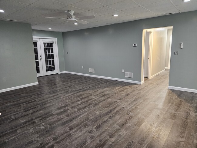 Living rm hall towards bedrooms - 30 Norwood Rd