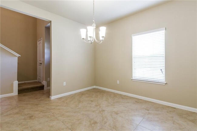 Building Photo - 6521 Ranchito Dr