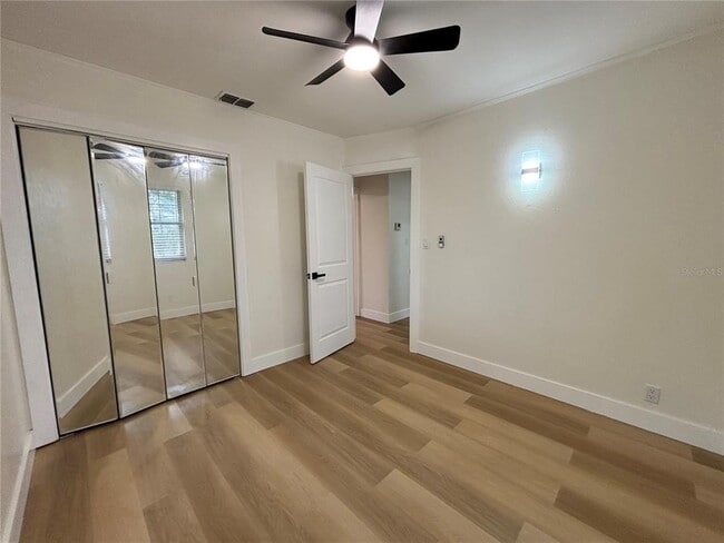 Building Photo - 1215 New York Ave