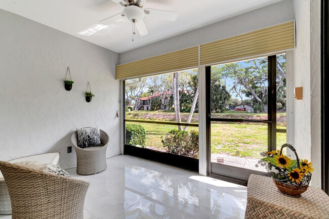 Building Photo - 9780 Parkinsonia Tree Trail