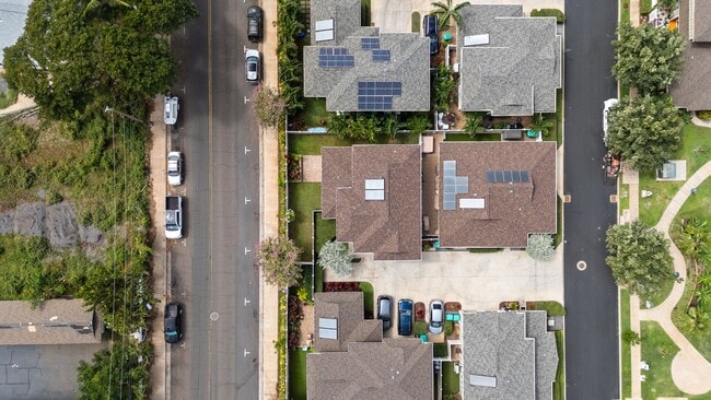 Building Photo - Kahoma Village: Fully furnished 4-bedroom, 2.5-bath home